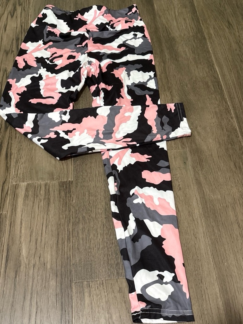 SHEIN Pink Black Gray Camo Leggings